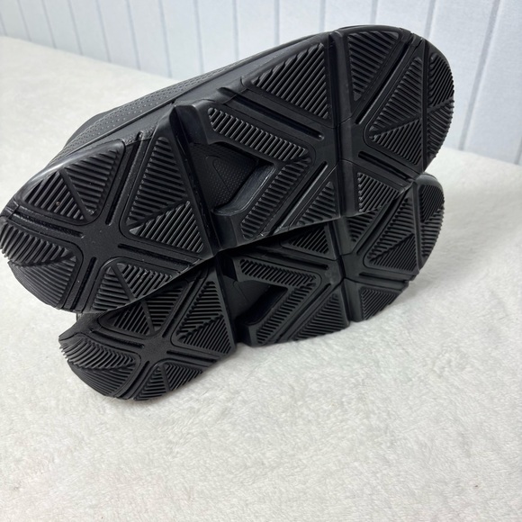 Nike Go FlyEase Triple Black DR5540-006 size 8.5 - Picture 7 of 10